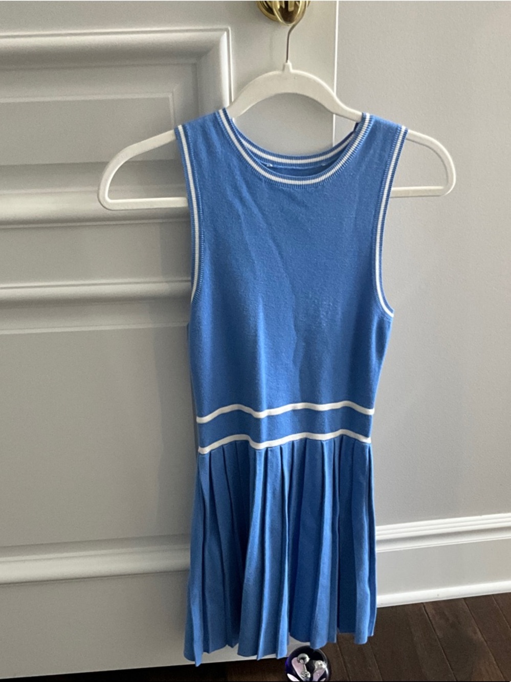 Abercrombie & Fitch Blue Sleeveless Knit Pleated Dress with White Trim
